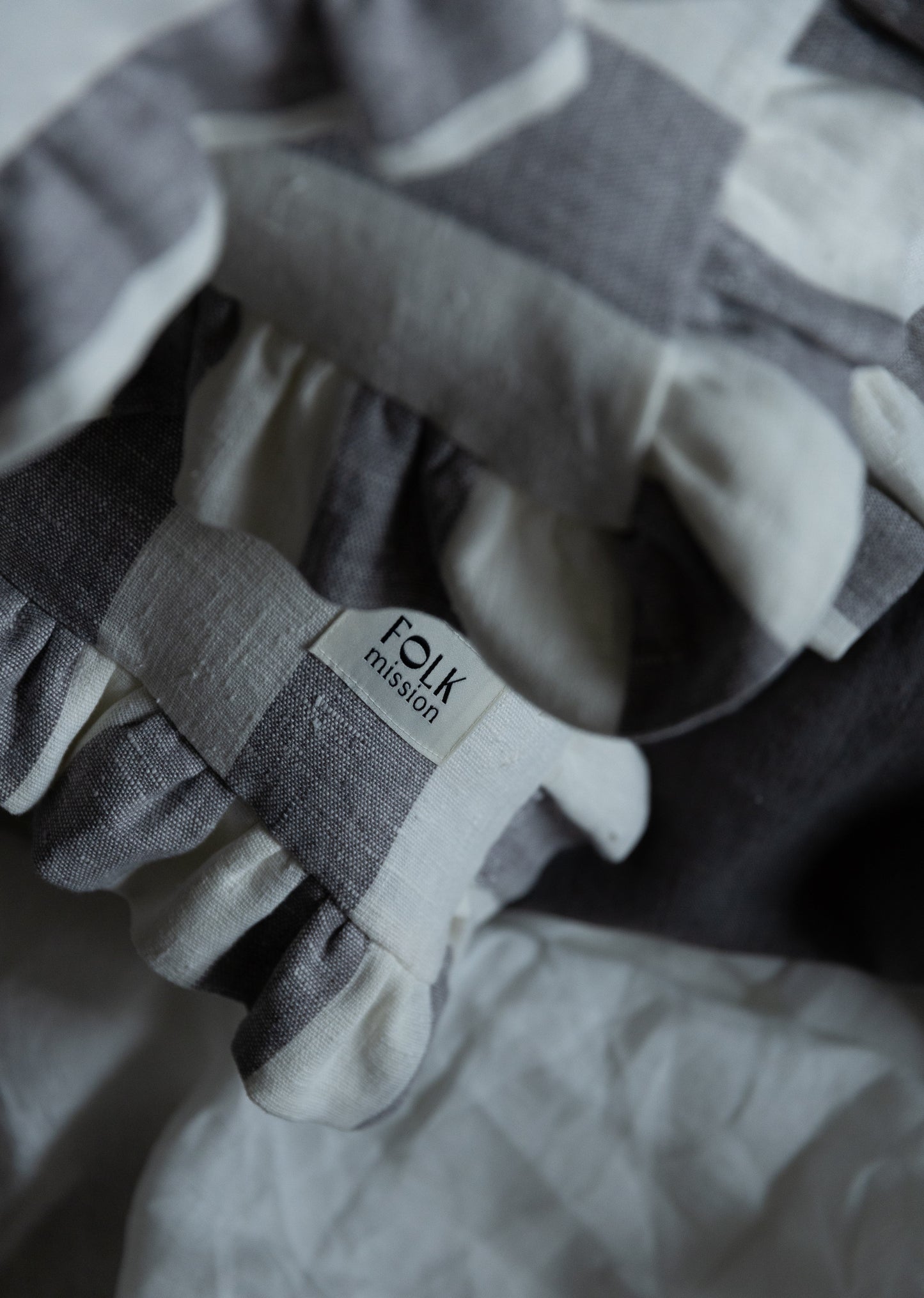 Linen Pillowcase Cover with Ruffles