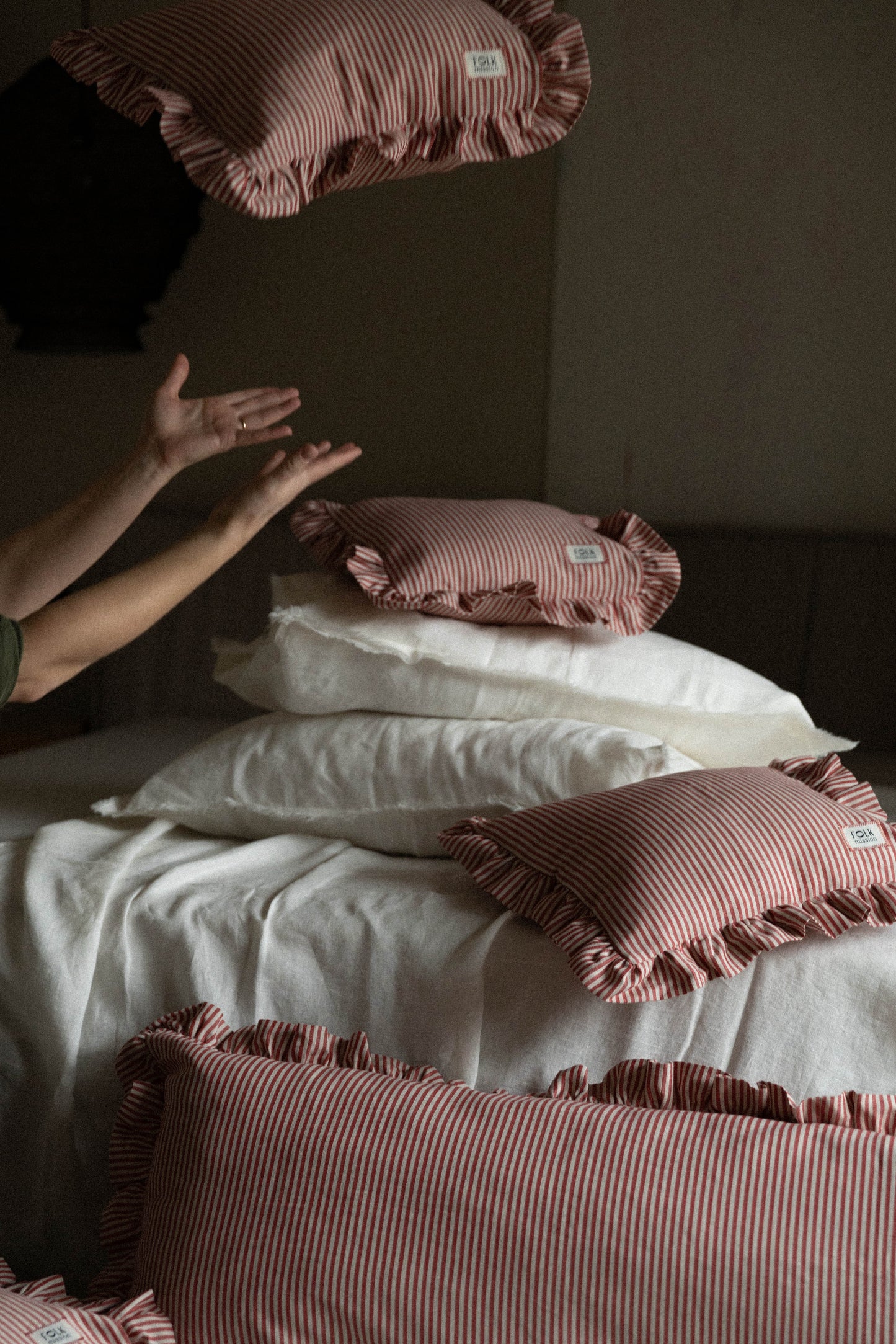 Linen Pillowcase Cover with Ruffles