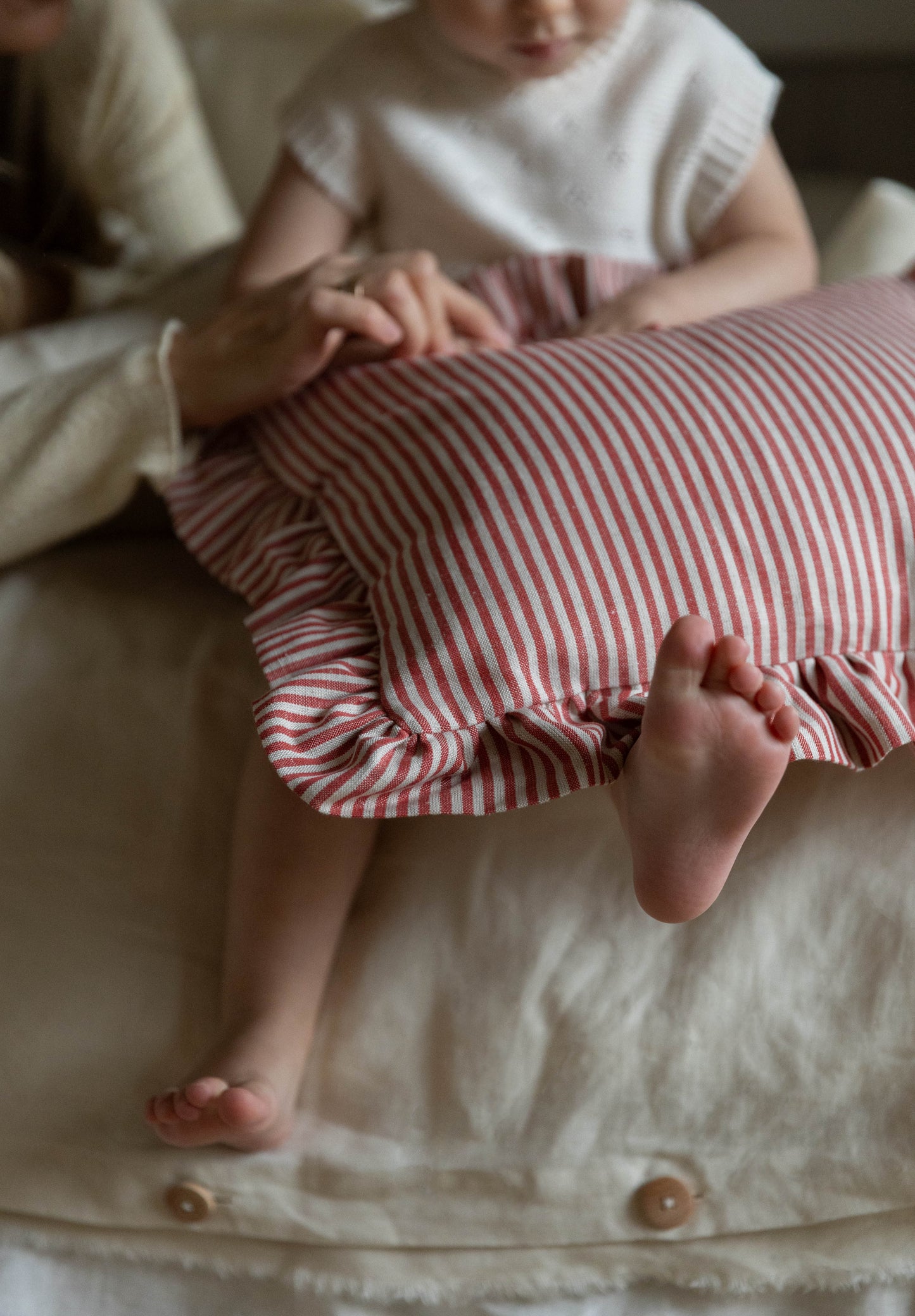 Linen Pillowcase Cover with Ruffles